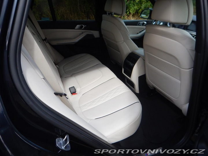 BMW X5 xDrive45e, ČR, 1. MAJ. 2021