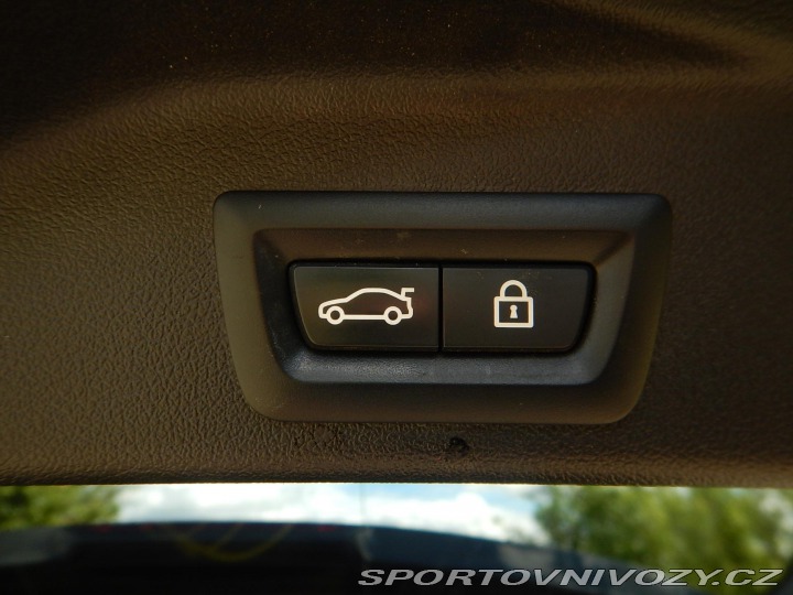 BMW X5 xDrive45e, ČR, 1. MAJ. 2021