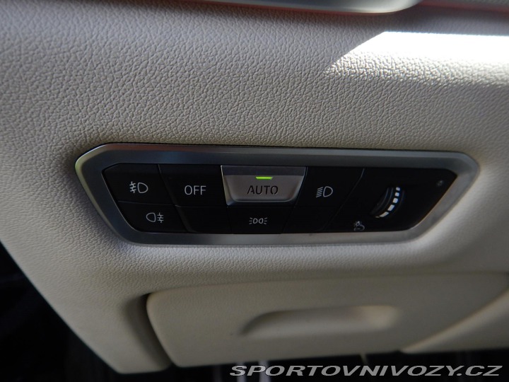 BMW X5 xDrive45e, ČR, 1. MAJ. 2021