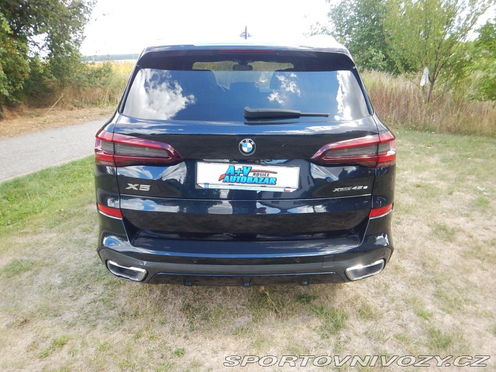 BMW X5 xDrive45e, ČR, 1. MAJ. 2021