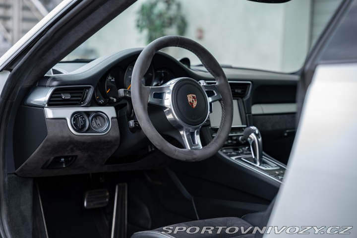 Porsche 911 991.1 3.8 GT3 PDK Chrono 2013