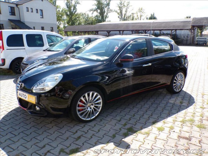 Alfa Romeo Giulietta 1,4 Turbo 145 kW AUTOMAT 2015