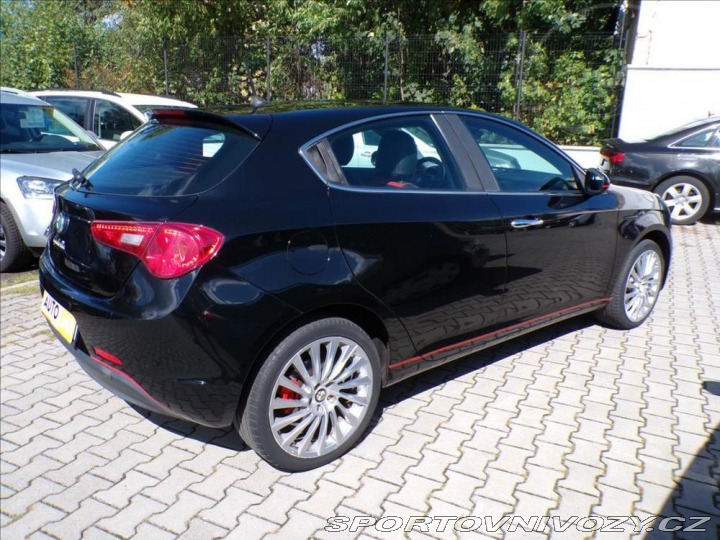 Alfa Romeo Giulietta 1,4 Turbo 145 kW AUTOMAT 2015