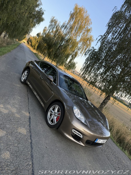 Porsche Panamera Turbo