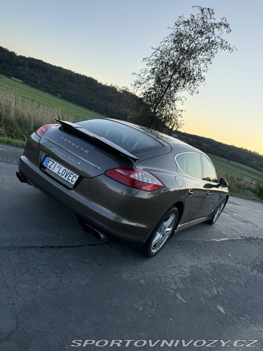Porsche Panamera Turbo 2009