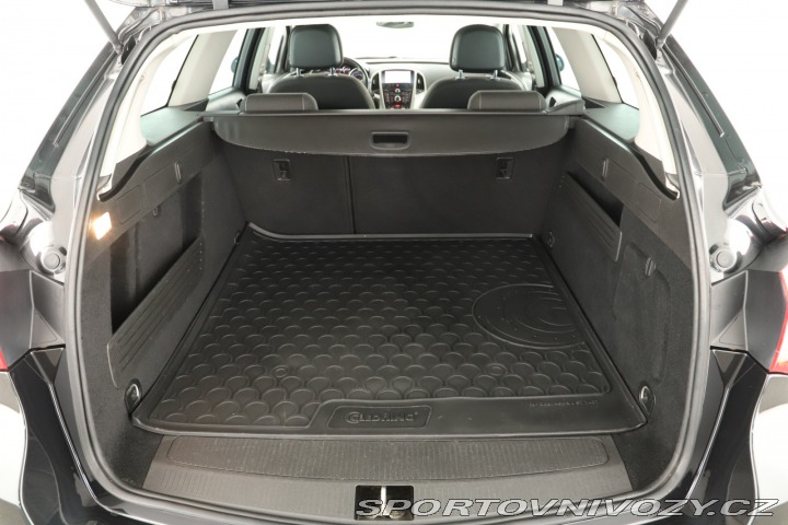 Opel Astra 2.0 CDTI 2011