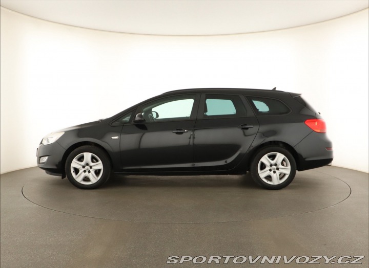 Opel Astra 2.0 CDTI 2011