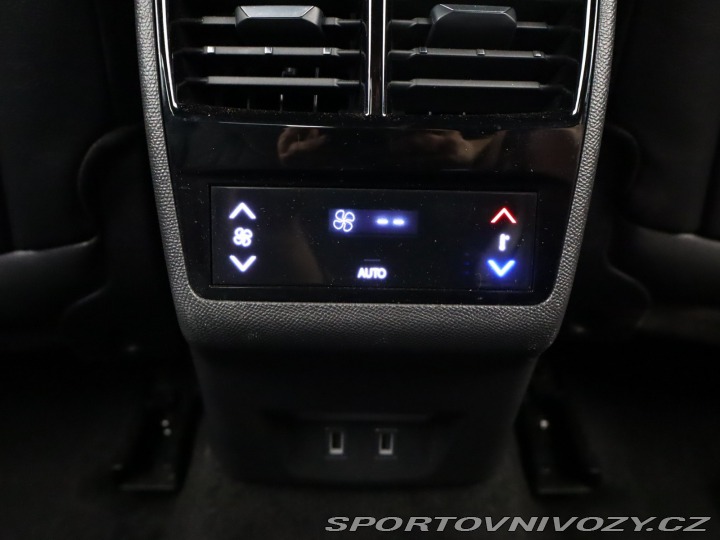 Ostatní značky Ostatní modely DS 9 Rivoli E-Tense 4x4 2022