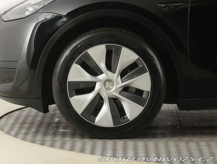 Tesla Model Y . RWD LFP 60kWh 2023