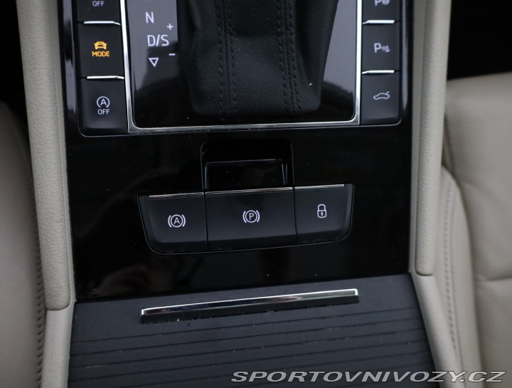 Škoda Superb Laurin&Klement 2.0 TS 2015