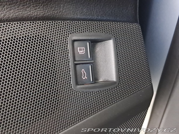 Volkswagen Passat CC CC 2.0 TDI 2010