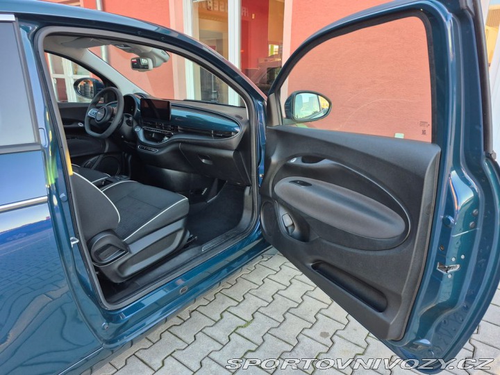 Fiat 500 500e 42kwh 87KW ICON (ODP 2023