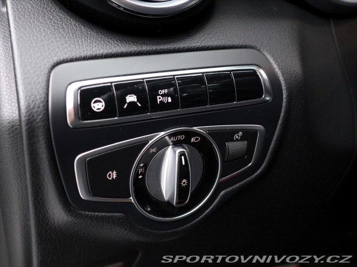 Mercedes-Benz Ostatní modely GLC 2,0 250 4MATIC AMG LINE 2016