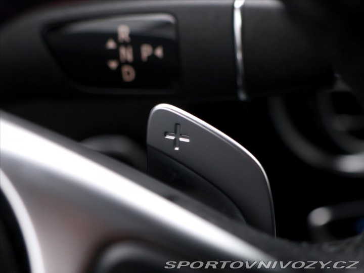 Mercedes-Benz Ostatní modely GLC 2,0 250 4MATIC AMG LINE 2016