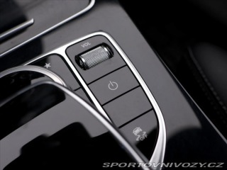 Mercedes-Benz Ostatní modely GLC 2,0 250 4MATIC AMG LINE 2016