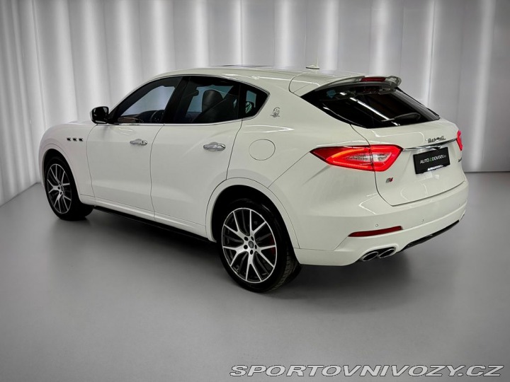 Maserati Levante V6 Q4 DIESEL, PANORAMA, V 2017