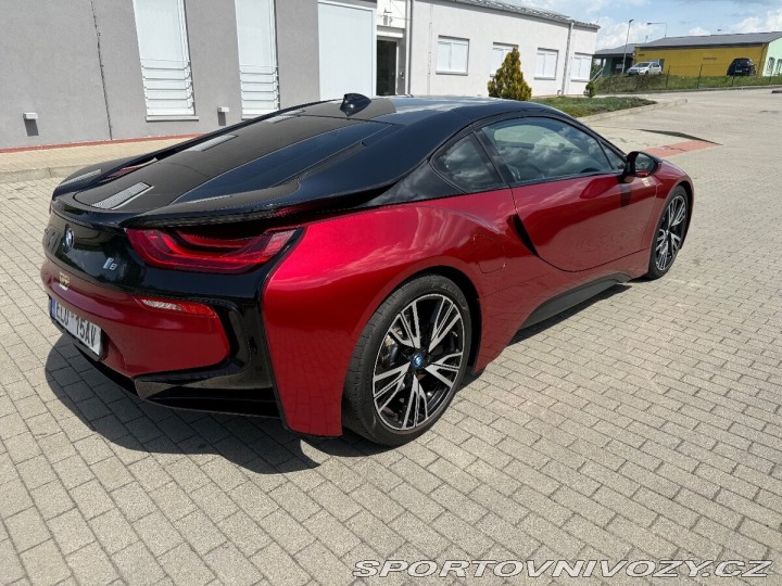 BMW i8 plugin hybrid (el+benzin) 1800