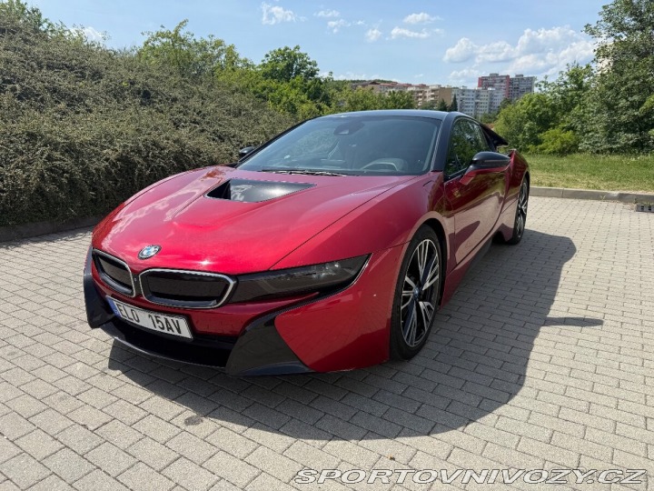 BMW i8 plugin hybrid (el+benzin) 1800