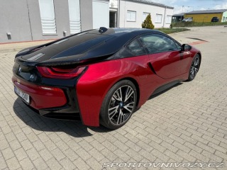 BMW i8 plugin hybrid (el+benzin) 1800