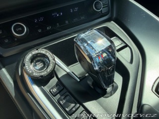 BMW i8 plugin hybrid (el+benzin) 1800