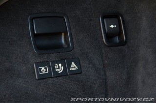 BMW 3 2,0 E91 LCI 320d po ser 2009