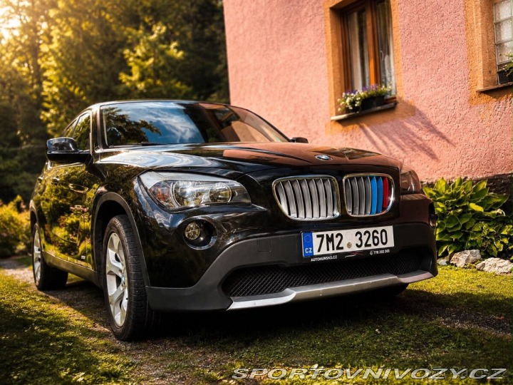 BMW X1 2,0 XDRIVE 18D 2012