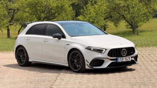 Mercedes-Benz A 2,0   S AMG 4MATIC+,PANO