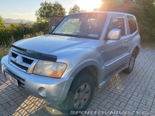 Mitsubishi Ostatní modely Pajero 3,2 DI-D AUT., RV2003,4 2003