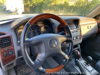 Mitsubishi Ostatní modely Pajero 3,2 DI-D AUT., RV2003,4 2003