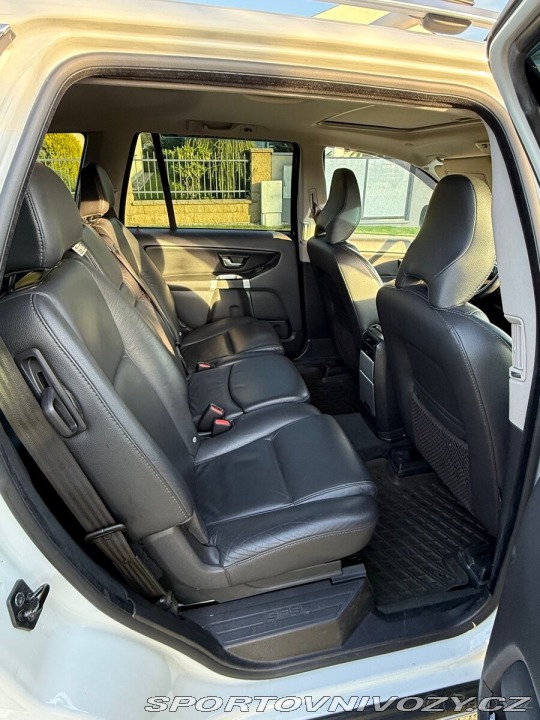 Volvo Ostatní modely XC90 2,4 2014