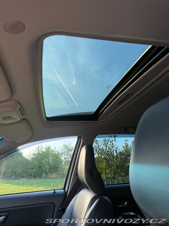 Volvo Ostatní modely XC90 2,4 2014