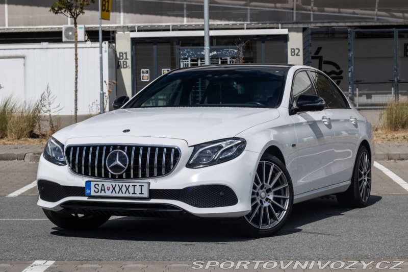 Mercedes-Benz E 300 de Plug-in hybrid A/