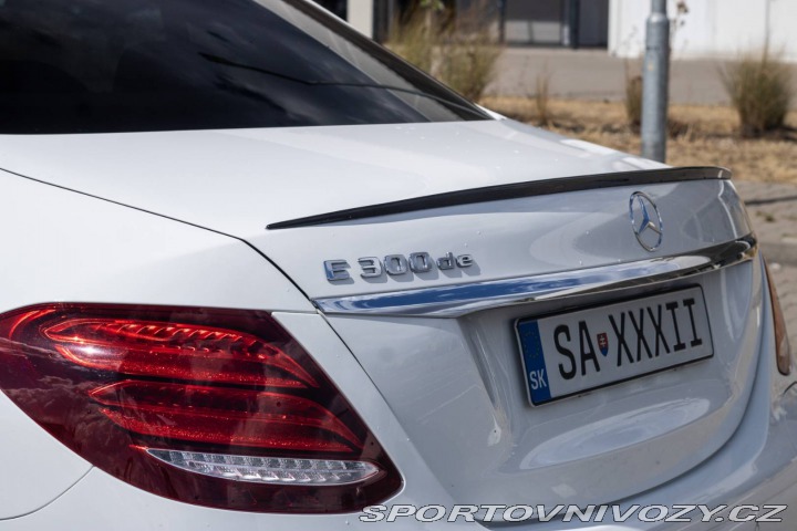 Mercedes-Benz E 300 de Plug-in hybrid A/ 2019