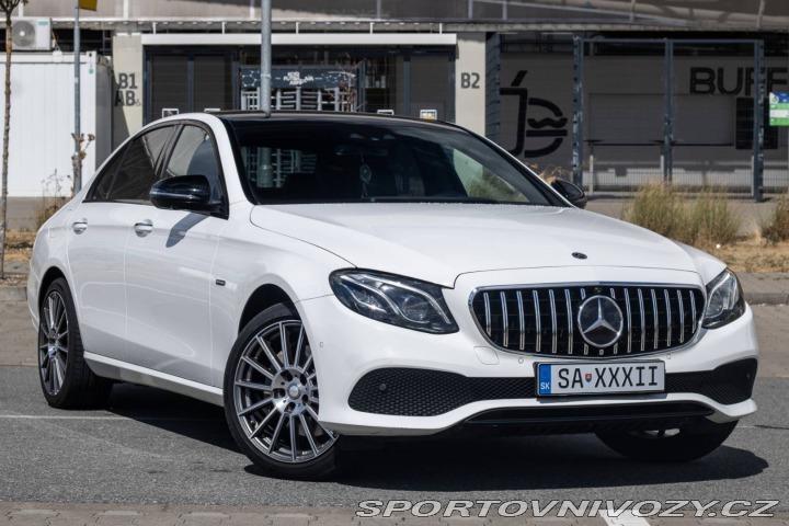 Mercedes-Benz E 300 de Plug-in hybrid A/ 2019