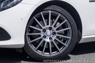 Mercedes-Benz E 300 de Plug-in hybrid A/ 2019