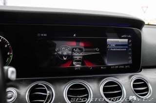 Mercedes-Benz E 300 de Plug-in hybrid A/ 2019