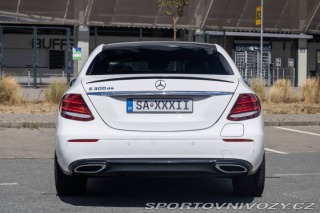 Mercedes-Benz E 300 de Plug-in hybrid A/ 2019