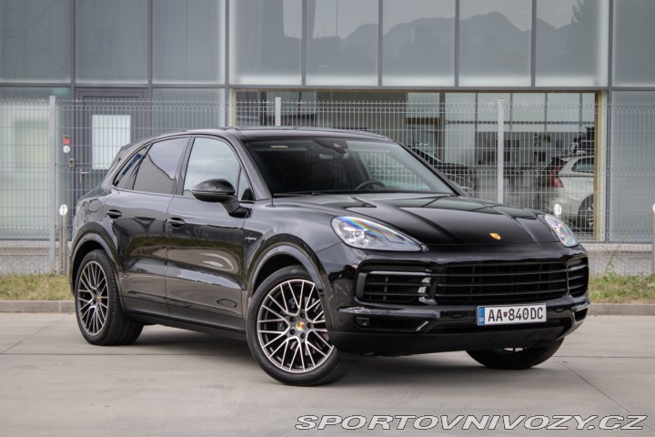 Porsche Cayenne E-Hybrid 4x4 A/T, 250kW, 2022