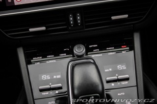 Porsche Cayenne E-Hybrid 4x4 A/T, 250kW, 2022