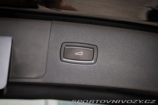 Porsche Cayenne E-Hybrid 4x4 A/T, 250kW, 2022