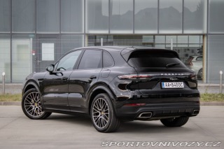Porsche Cayenne E-Hybrid 4x4 A/T, 250kW, 2022