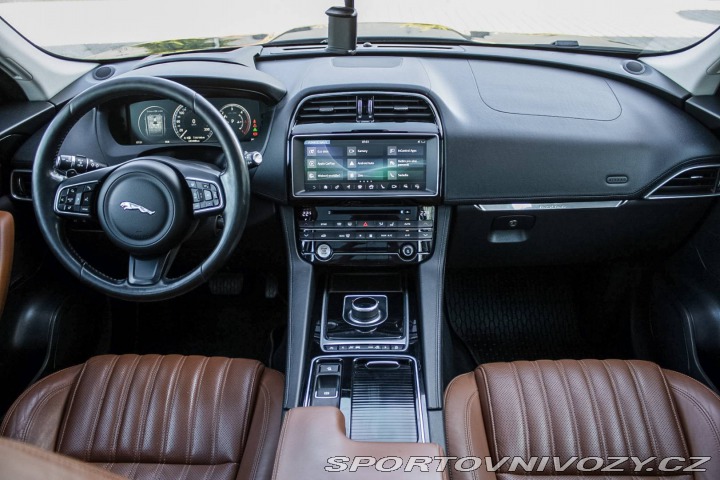 Jaguar F-Pace 30d AWD Portfolio 221kW 2016
