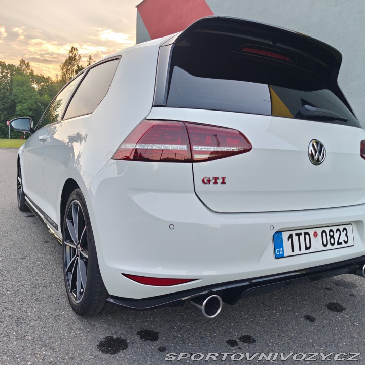 Volkswagen Golf GTI 2.0 TSI club sport 2016