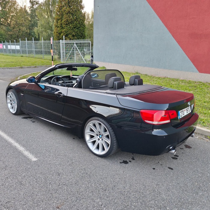 BMW 3 E93 335i Manuál M-packet