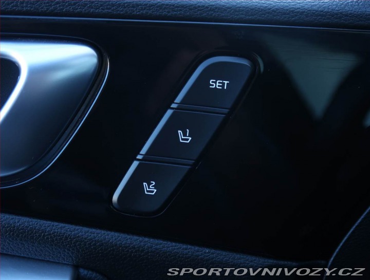 Kia Ceed GT 1.6 T-GDI GT 2024