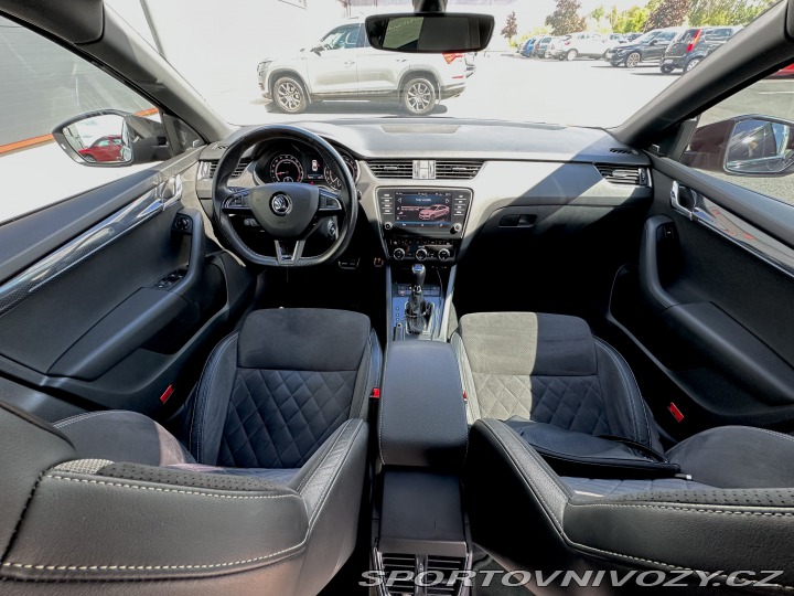 Škoda Octavia RS  2018
