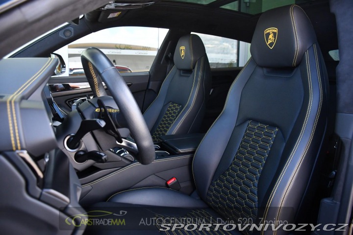 Lamborghini Urus 4.0 V8 ZÁRUKA 2022