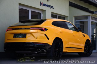 Lamborghini Urus 4.0 V8 ZÁRUKA 2022