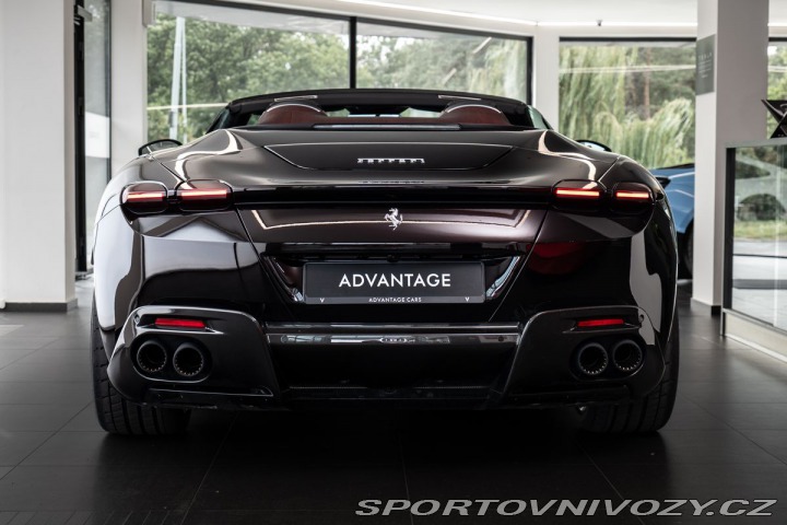 Ferrari Roma Spider /Karbon/NeroPurosa 2026