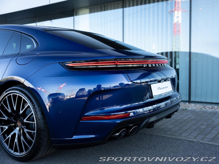 Porsche Panamera 4 E-Hybrid 2026